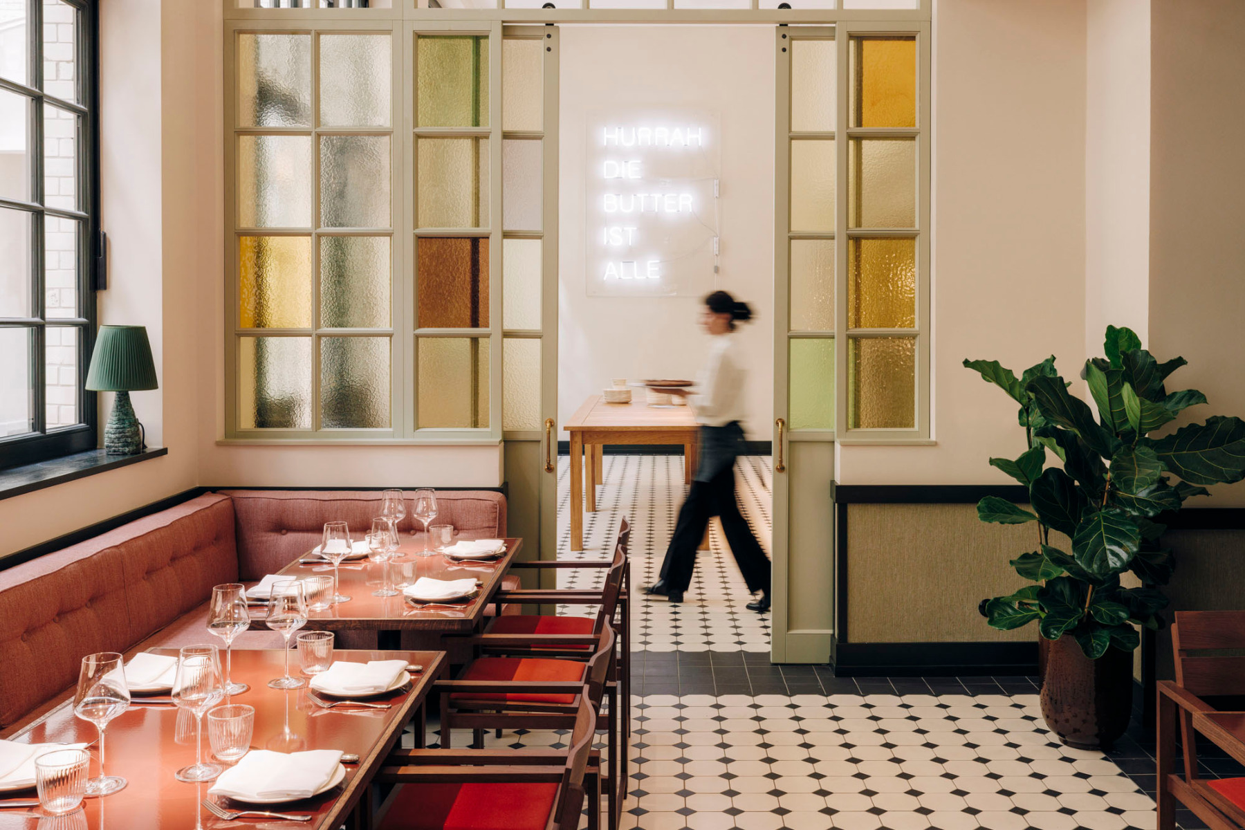 The Château presents itself as an eclectic world for cosmopolitans. © Felix Brueggemann