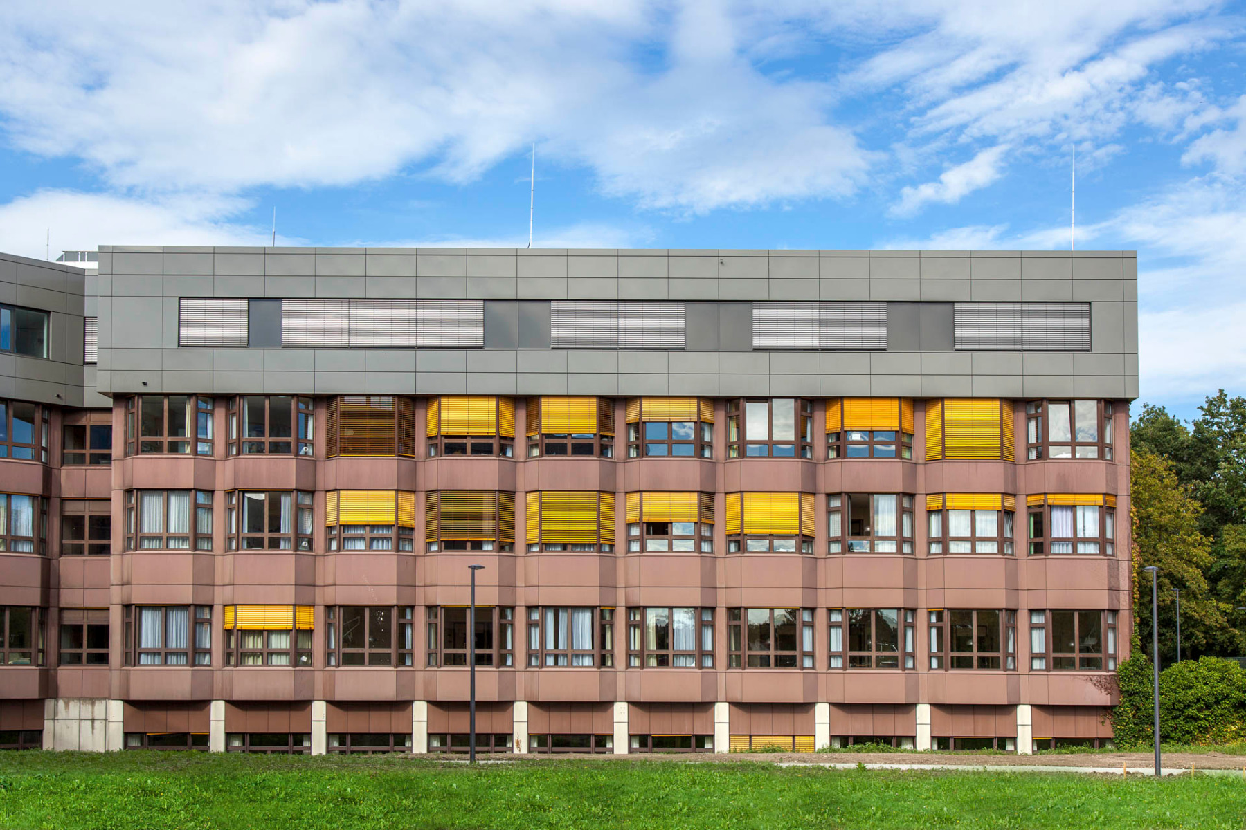 Die Erweiterung des Innklinikums Altötting bietet Platz für drei Stationen mit 120 zusätzlichen Betten. © Knauf/Bernd Ducke