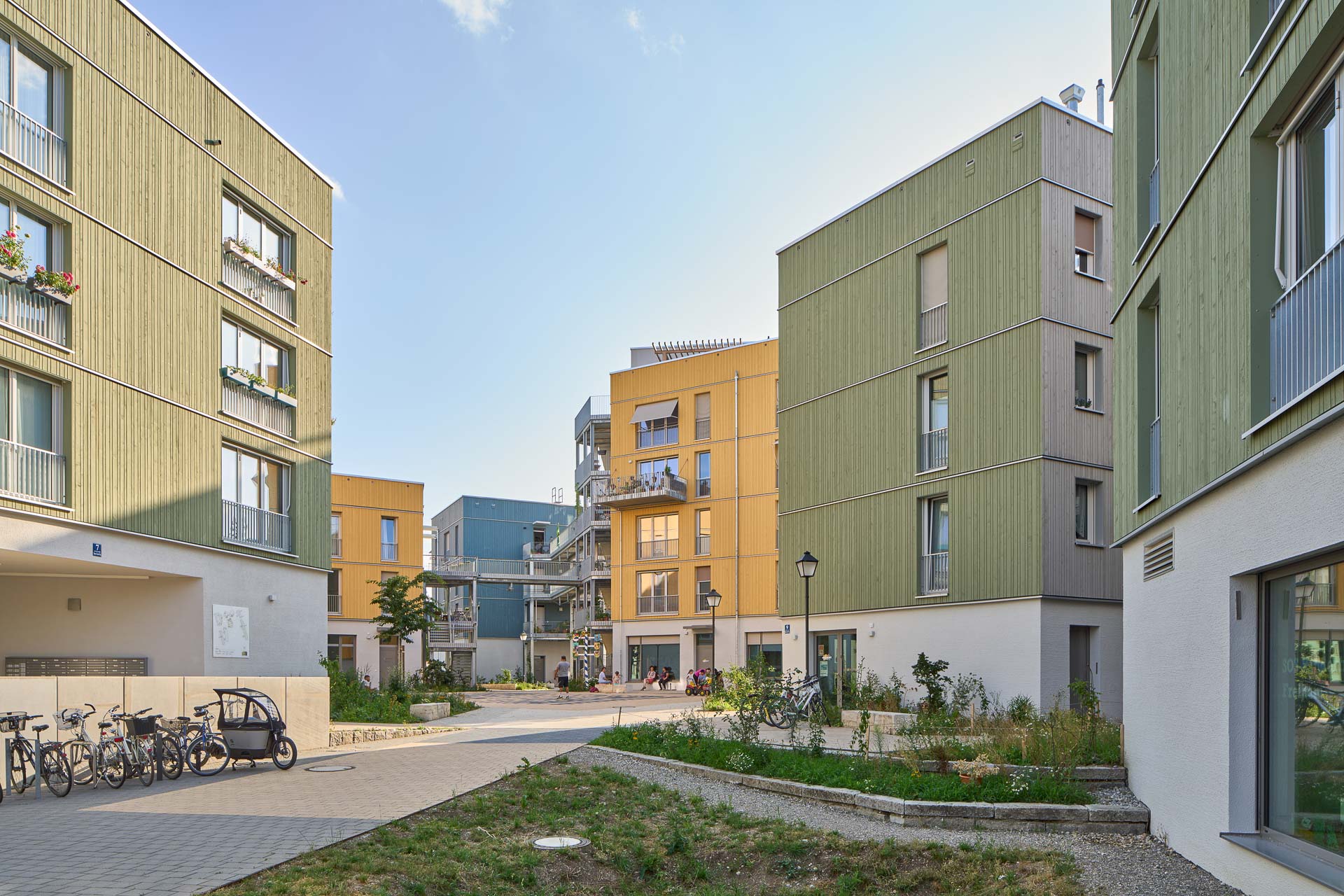 Das neue Standquartier Wagnis West im Münchner Westen von AllesWirdGut Architektur. © Connolly Weber Photography 