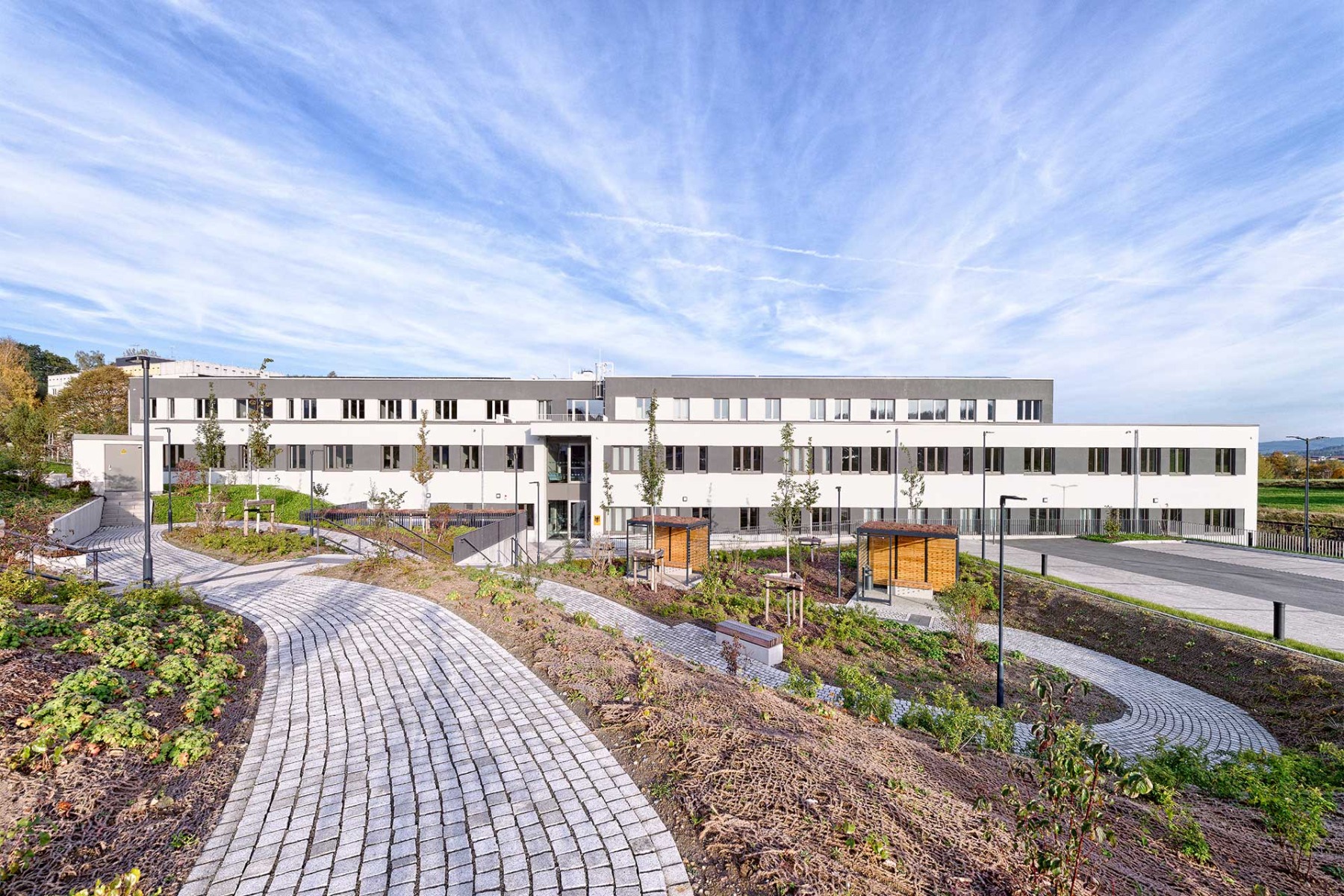 Im thüringischen Ilmenau wurde im Februar 2024 das erste Hochbauprojekt in Deutschland fertiggestellt, das in Integrierter Projektabwicklung (IPA) geplant und umgesetzt wurde. © ALHO | Markus Steur