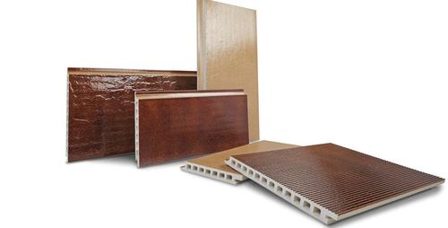 Freie Hand für junge Architekten: Solo Houses in Spanien