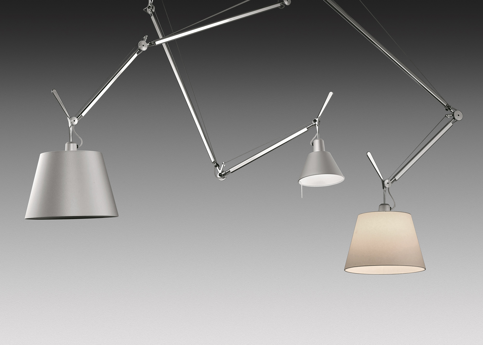 https://detail-cdn.s3.eu-central-1.amazonaws.com/media/catalog/product/A/r/Artemide-Interview-Tolomeo-Bild8.jpg?width=437&height=582&store=de_de&image-type=image