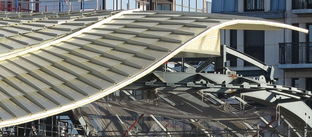 Flügelschlag am Puls von Paris: Forum Les Halles