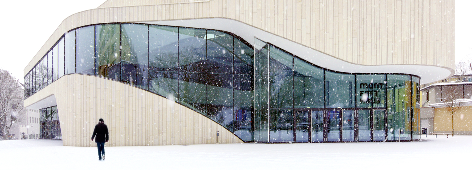 Montforthaus mit Jurakalkstein-Fassade, Foto: Svenja Bockhop, Berlin