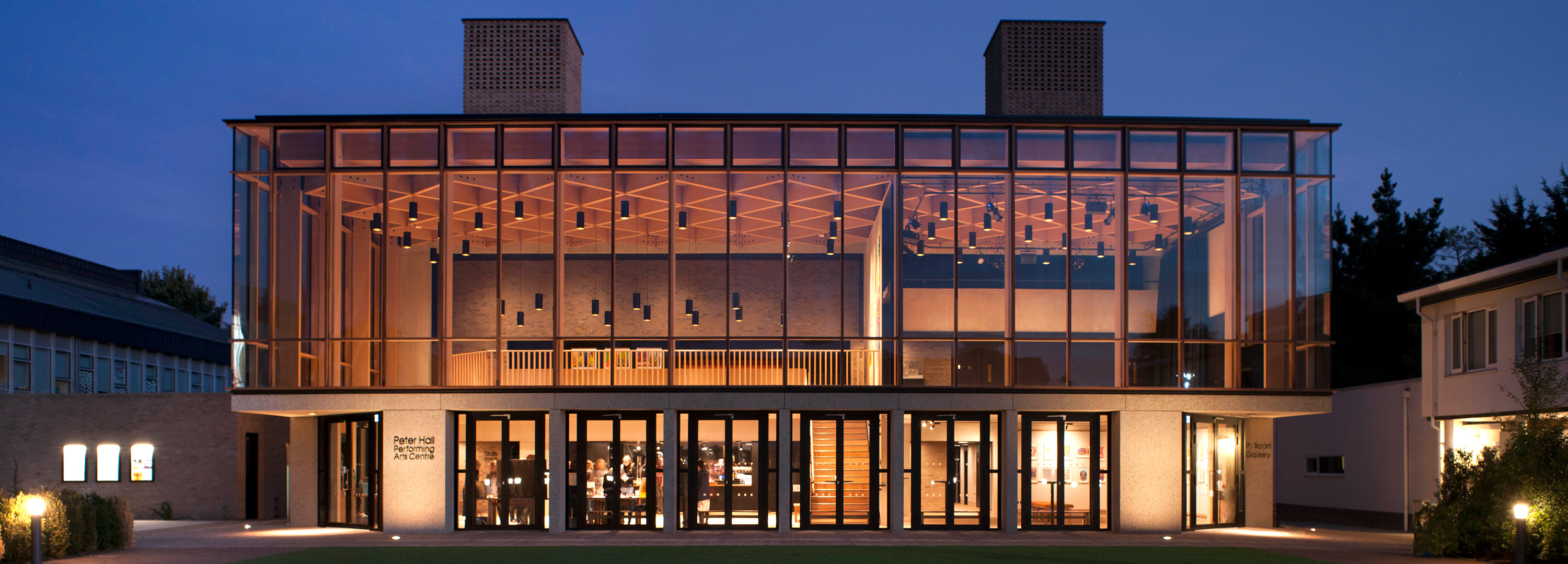 Dramaturgical sequence of spaces: Performing Arts Centre in Cambridge