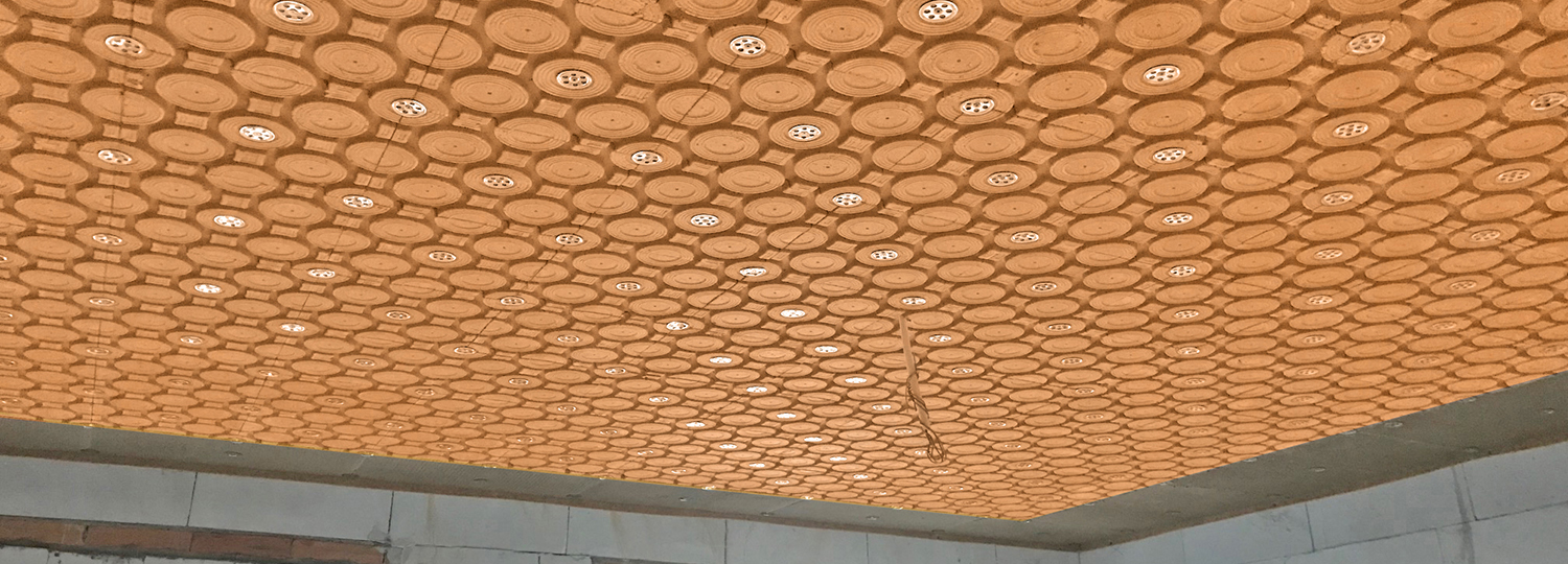 Lehm-Kühldecke statt Klimaanlage: eine nachhaltige Alternative?