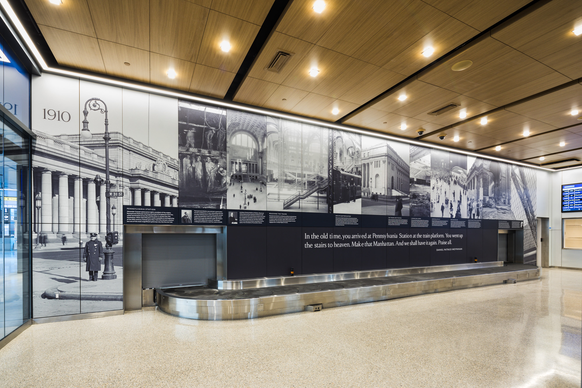 https://detail-cdn.s3.eu-central-1.amazonaws.com/media/catalog/product/M/o/Moynihan-Train-Hall-New-York-10-Nicholas-Knight-Baggage_Claim__Penn_Station_and_Farley_Building_Timeline_Mural.jpg?width=437&height=582&store=de_de&image-type=image