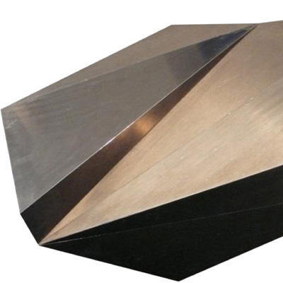 Skulpturale Corporate Identity: Neubau der Holzschnitzerei Perathoner 