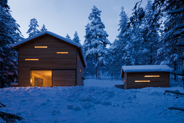 Allein unter Holz – moderne Minihäuser in den Dolomiten