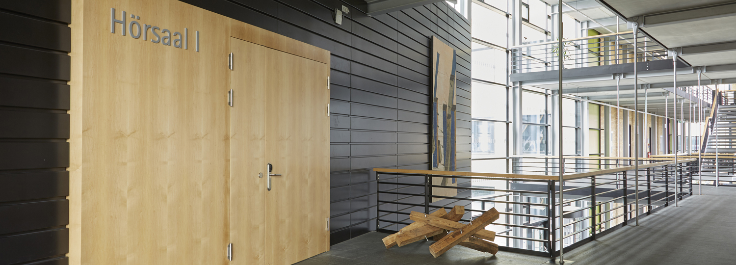 Summa cum laude für vielseitige Zutrittslösung