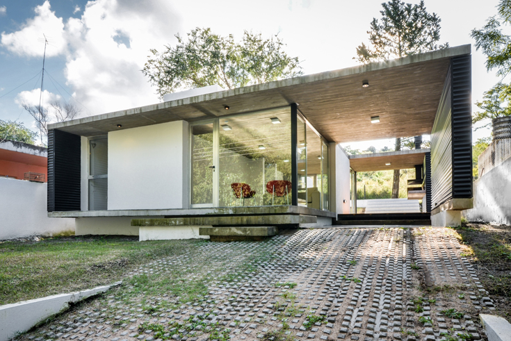 Transparenter Container:  Wohnhaus in Alta Gracia