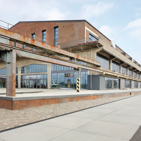 Glasfassade: Tradition und Moderne