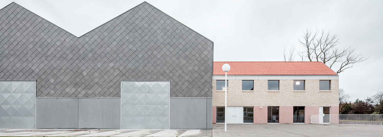 A Learning Barn: Primary School in Zarren