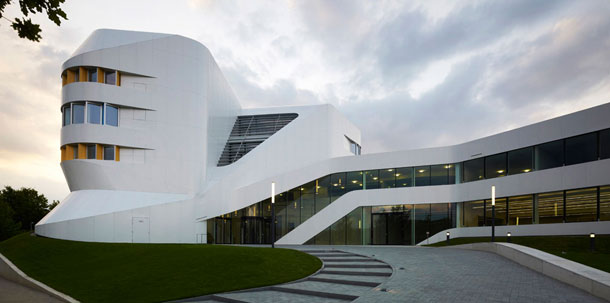 Zentrum für Virtuelles Engineering (ZVE)