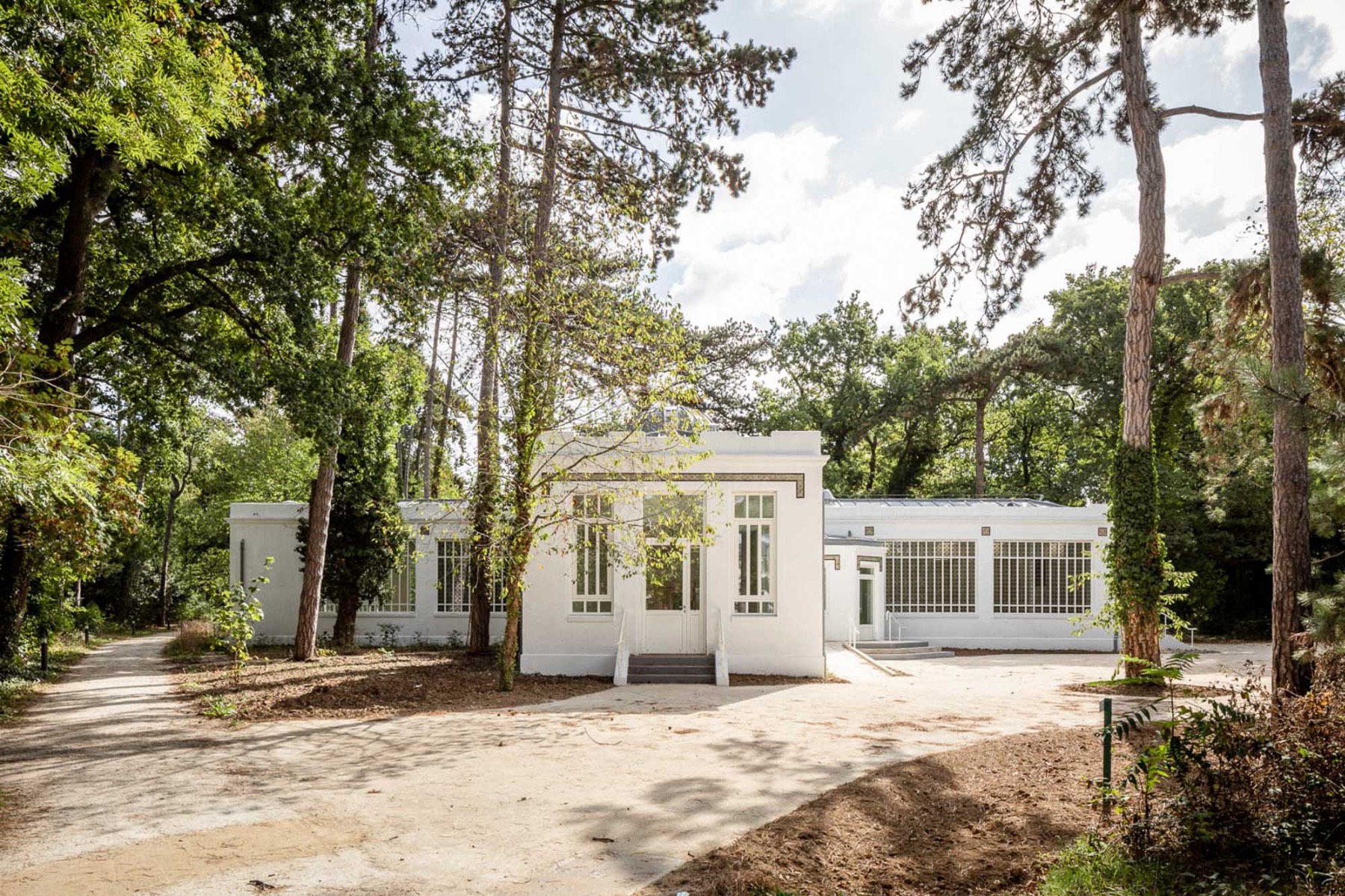 Exhibition Pavilion, © 11h45