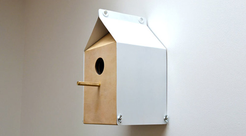 https://detail-cdn.s3.eu-central-1.amazonaws.com/media/catalog/product/b/i/birdhouse-3_1.jpg?width=437&height=582&store=de_en&image-type=image