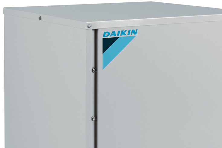 https://detail-cdn.s3.eu-central-1.amazonaws.com/media/catalog/product/d/a/daikin-1-2-2016-teaser735.jpg?width=437&height=582&store=de_de&image-type=image