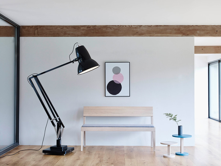 https://detail-cdn.s3.eu-central-1.amazonaws.com/media/catalog/product/g/i/giant_anglepoise_8_1.jpg?width=437&height=582&store=de_de&image-type=image