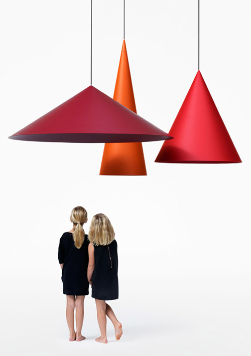 https://detail-cdn.s3.eu-central-1.amazonaws.com/media/catalog/product/h/a/hanging-lamps-claesson-koivisto-rune-2_1.jpg?width=437&height=582&store=de_en&image-type=image