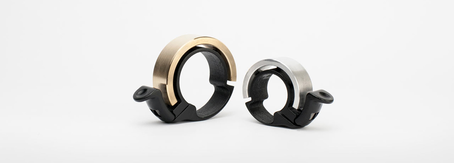 Schmucker klingeln: Fahrradglocke »Oi« von Knog