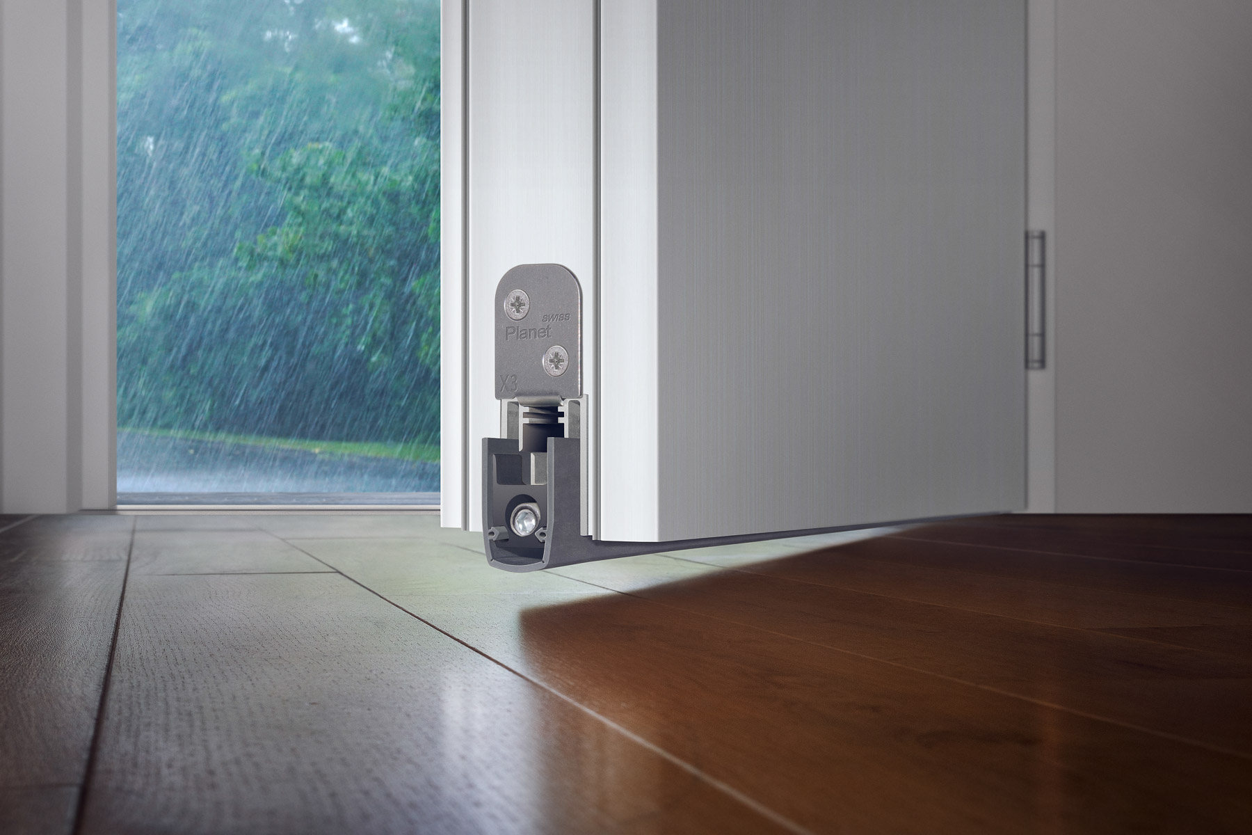 Die Türabsenkdichtung Planet X3 von Assa Abloy bietet in Kombination mit dem Click-Schwellen-System eine barrierefreie Nullschwelle für Haus- und Balkontüren. © Assa Abloy Sicherheitstechnik