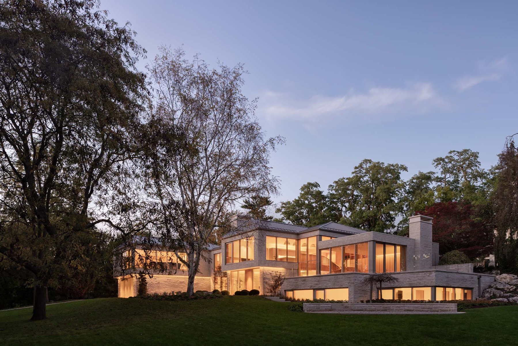 Leuchten für Villa bei Toronto