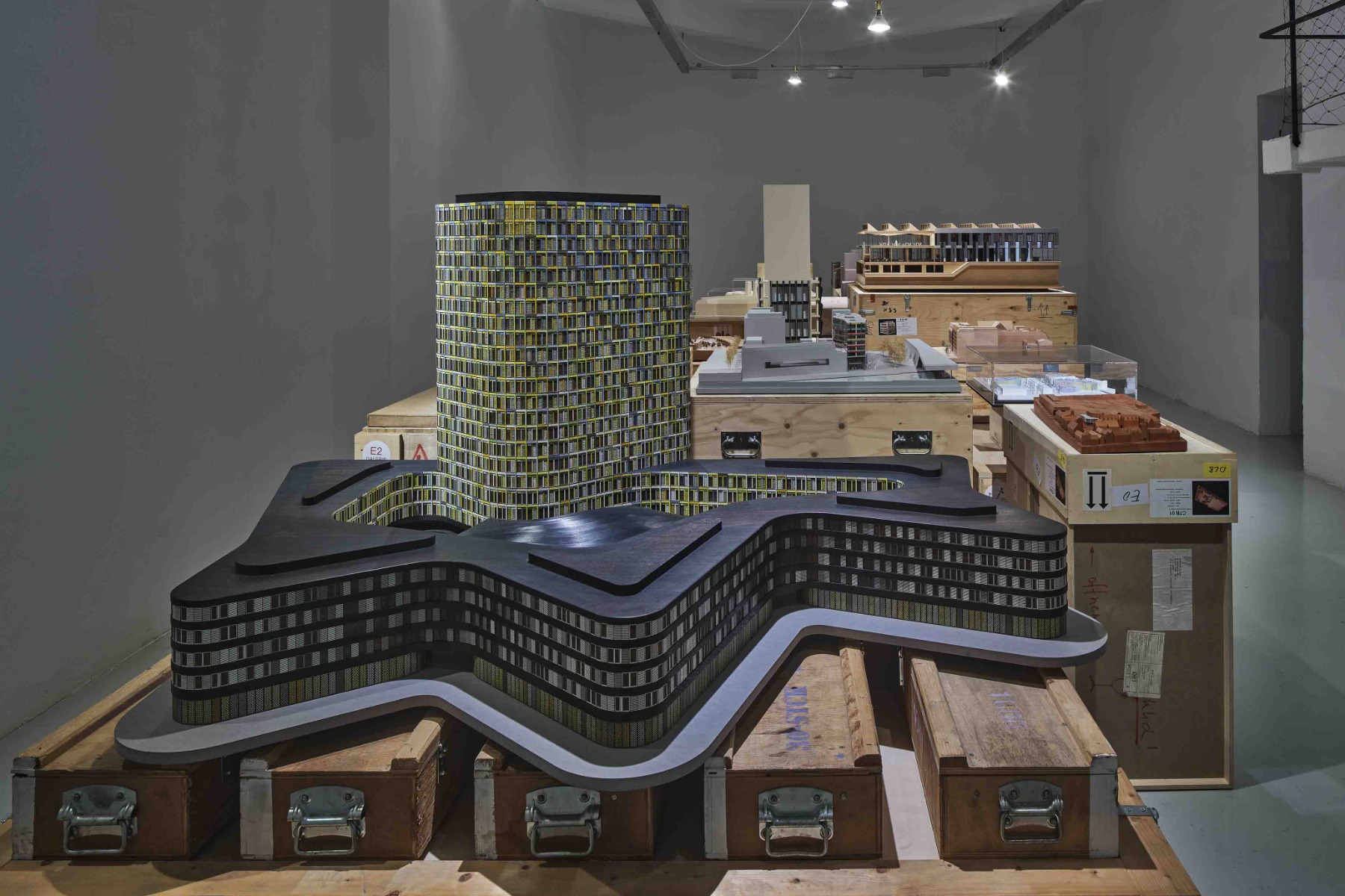 Blick in die Ausstellung Open Box, © Günter Richard Wett