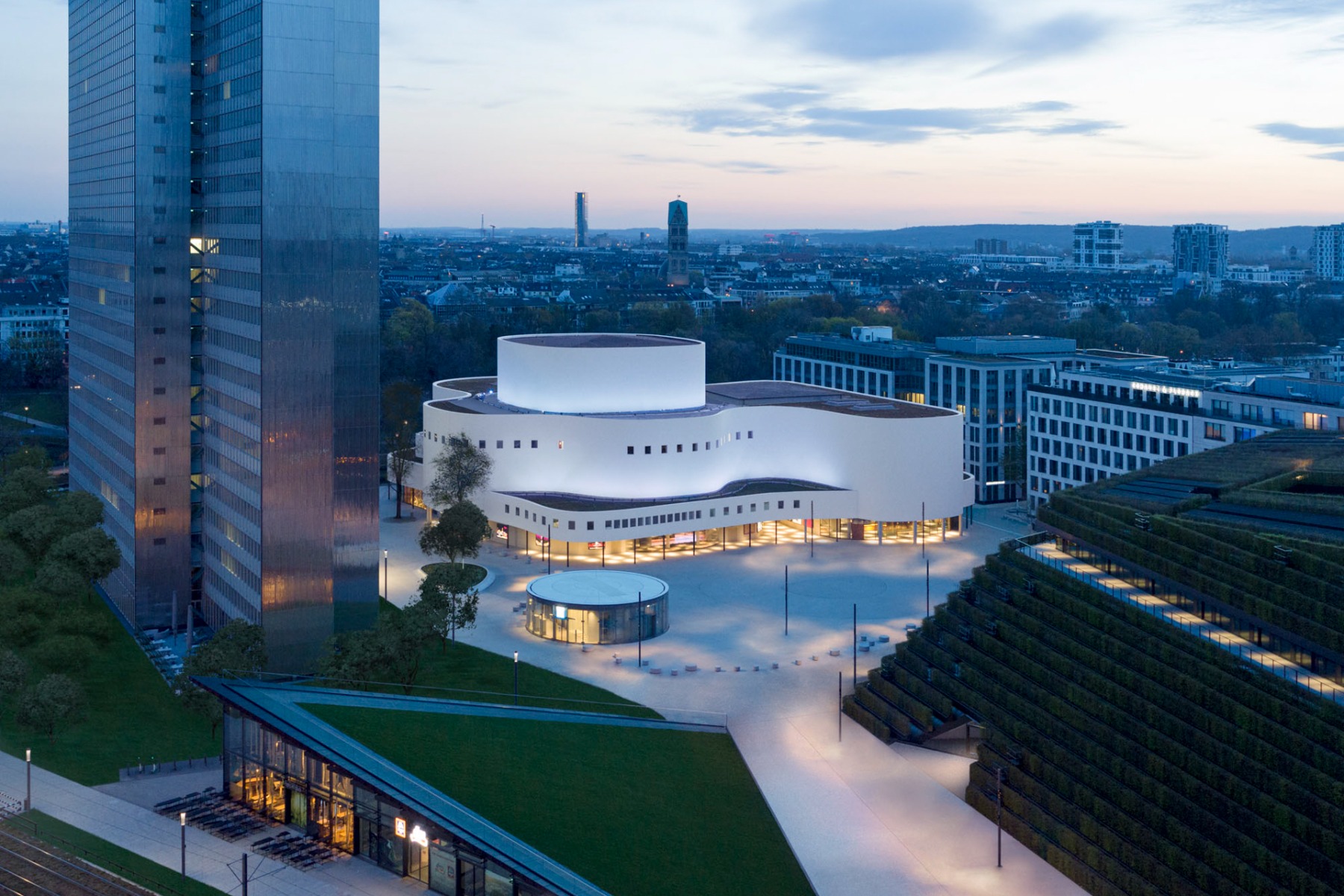 https://detail-cdn.s3.eu-central-1.amazonaws.com/media/catalog/product/t/e/textbild_01_02-duesseldorfer-schauspielhaus-ingenhoven-associates_1.jpg?width=437&height=582&store=de_de&image-type=image