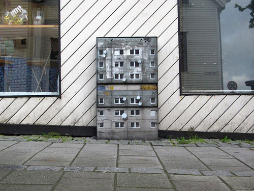 02-Stenciled-Cities-by-Evol