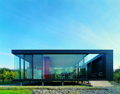 02_Entrance facade