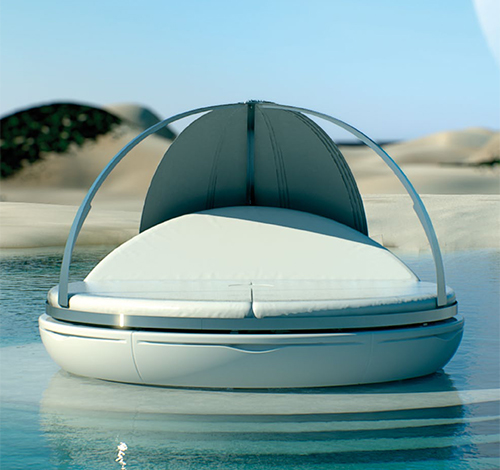 03-bed on pool