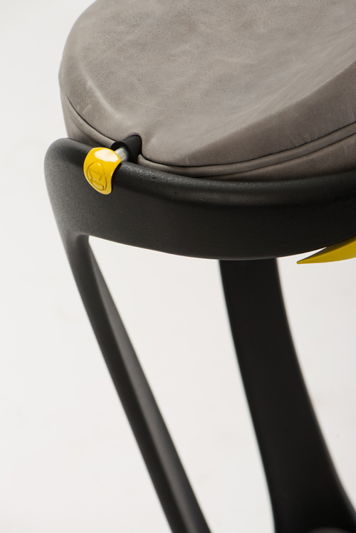 03-seat detail