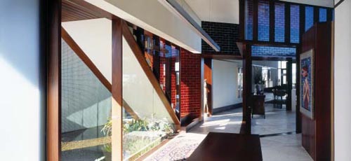04-H House Profile interior view