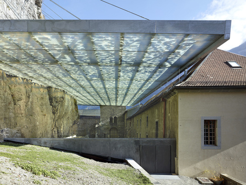 04-external view exterior view of canopy