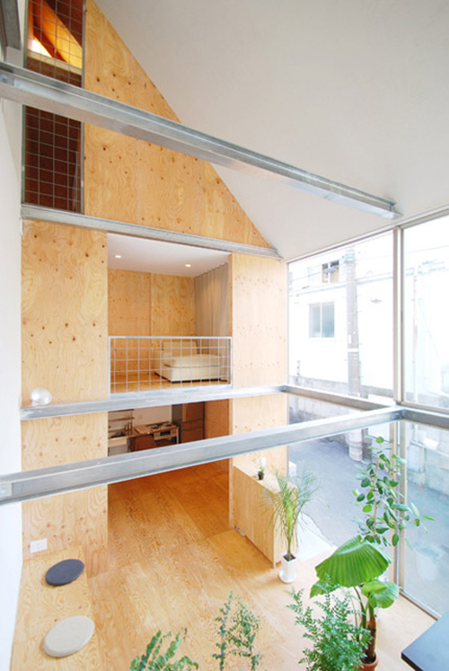 04-interior double volume view towards accomodation