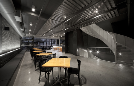 04_internal bar view of stair
