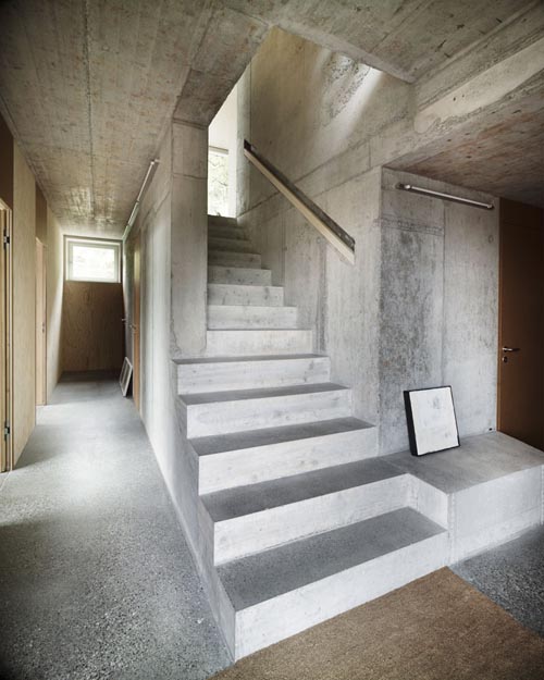 05-concrete stair