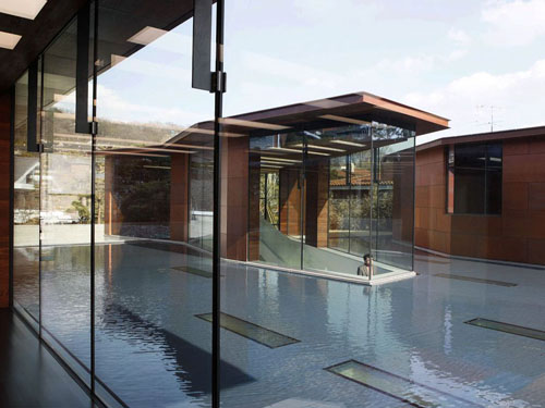 08-pool Reflecting pool.