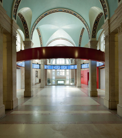 10-exhibition corridor old courthouse