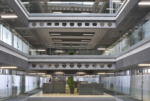 10-internal atrium meeting rooms atrium