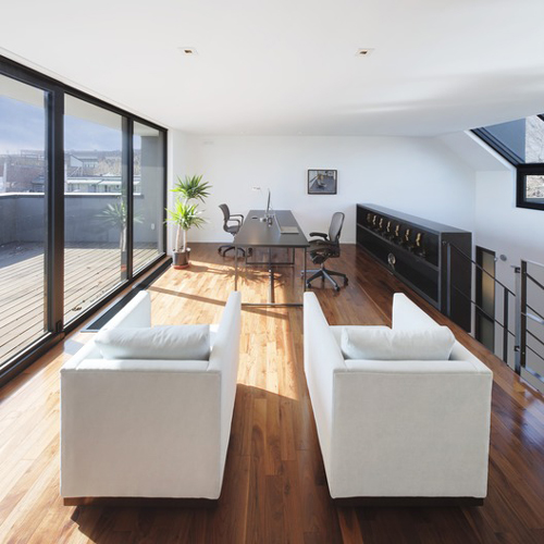 11-high lounge Lounge