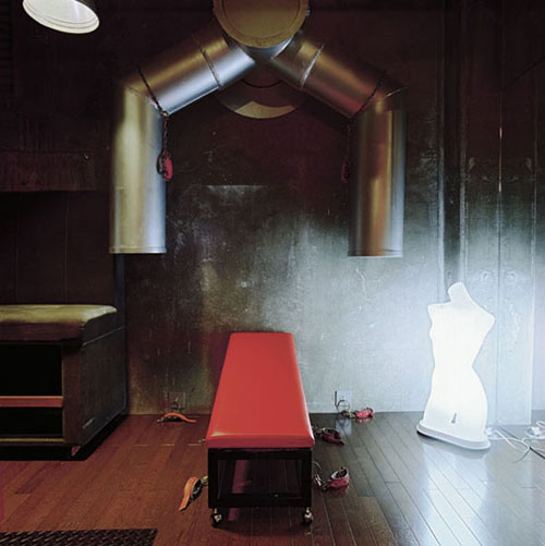 Basement Room #1, Hotel Pamplona, Osaka work out bench