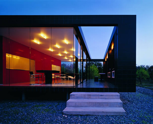 3.6_Entranct terrace Emtrance by night.